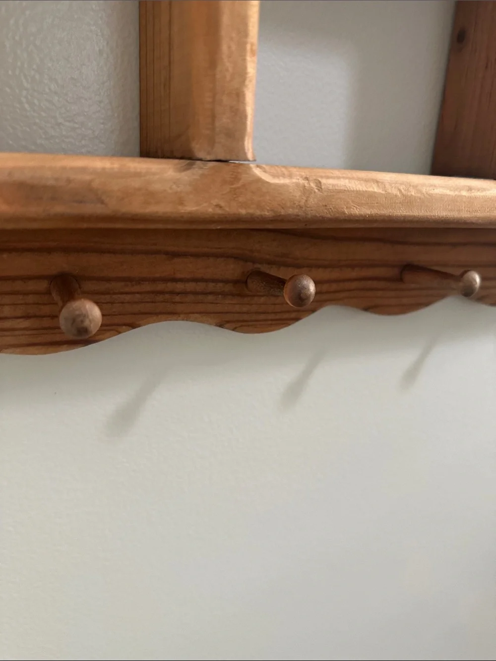 Vintage Pine Wood Shadow Box Display Shelf Heart Curio With 4 Hooks Wall Hanging